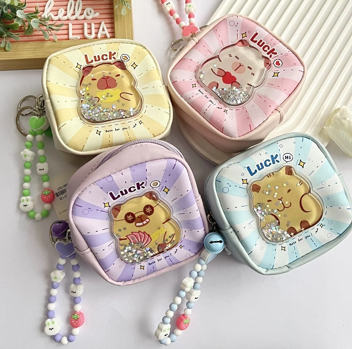 Sulu Capybara detaylı cüzdan/ mini çanta