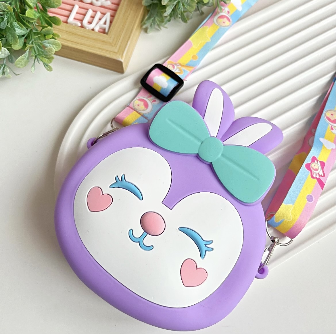 Sevimli mini tavşan silikon çanta