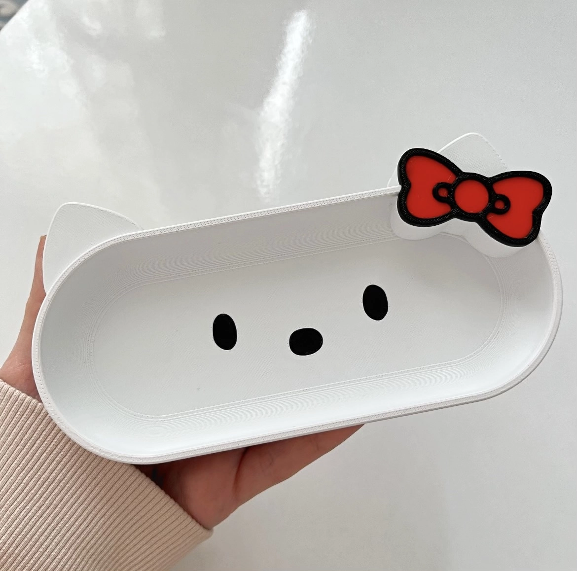 Hello kitty figürlü gözlük kabı
