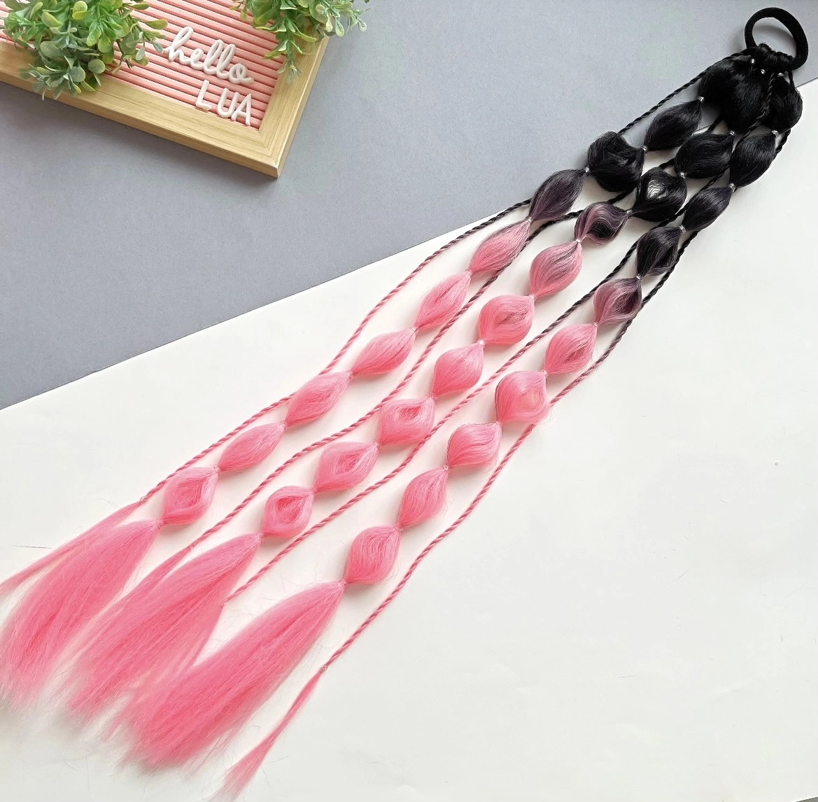 Bonbon saç detaylı lastik toka