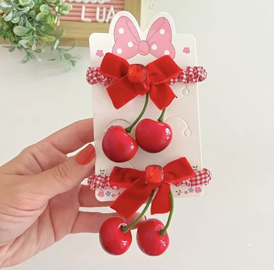 Kiraz detaylı lastik toka çifti