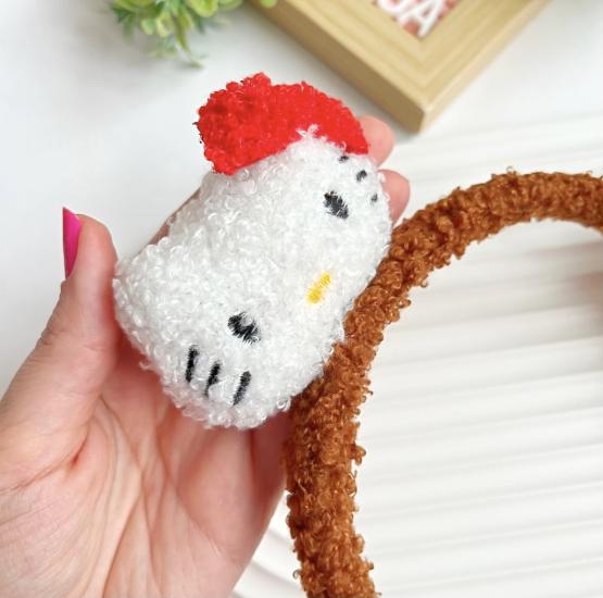 Hello kitty figürlü taç adet