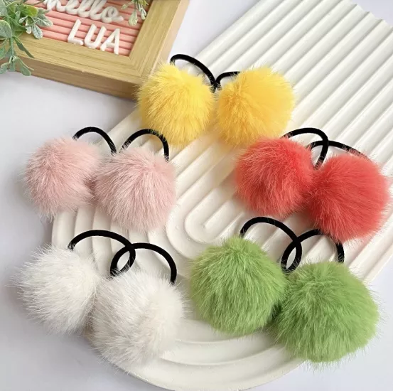 Ponpon lastik toka çifti