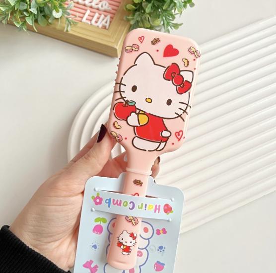 Hello kitty figürlü pembe tarak