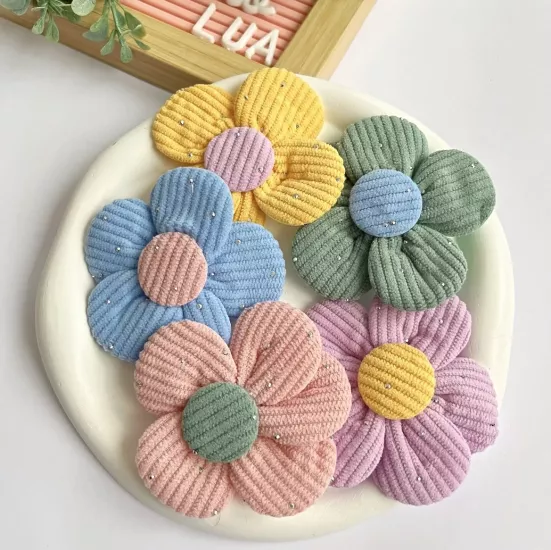 Çiçek figürlü pens toka adet