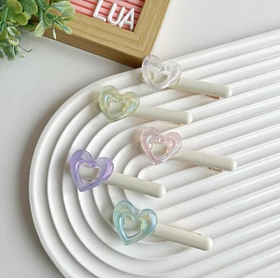 Kalp detaylı pens toka adet 