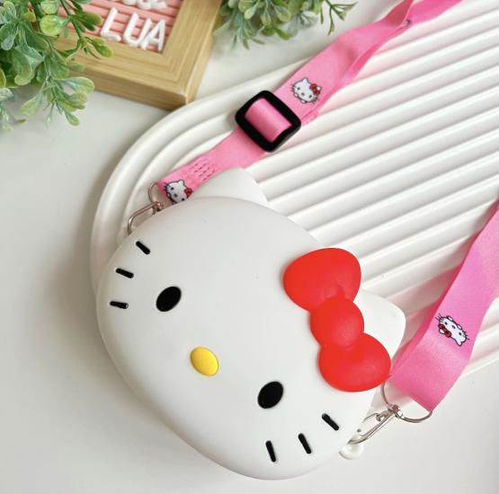 Mini silikon hello kitty çanta
