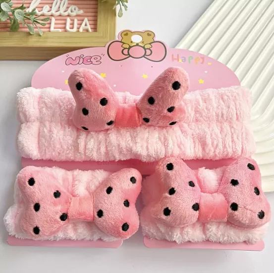 Havlu Bandana ve bileklik seti