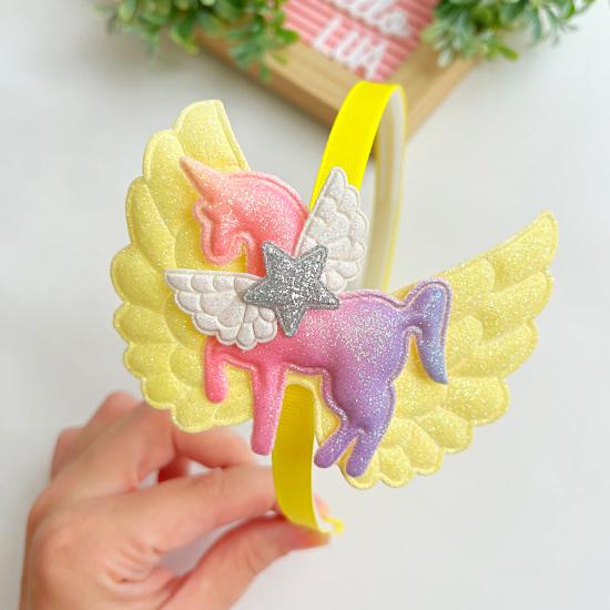 Unicorn detaylı taç
