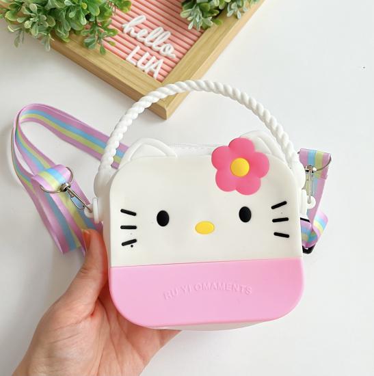 Hello kitty figürlü mini çanta 