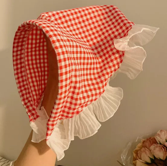 Bandana taç