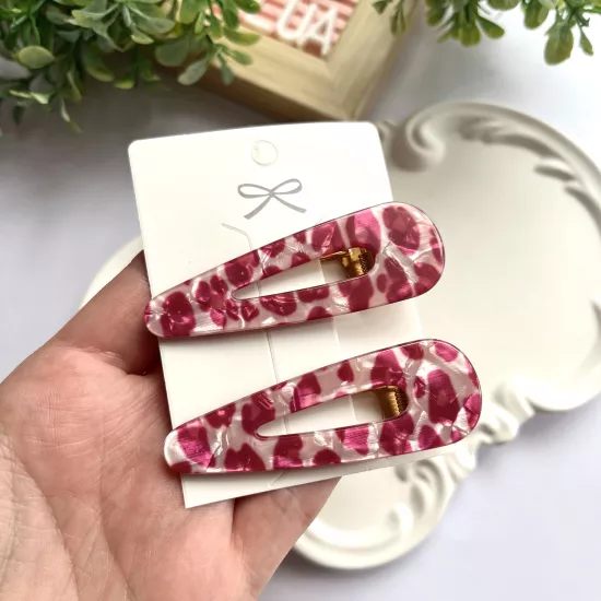 Pembe pens toka çifti