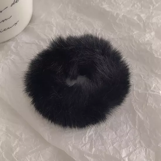 Siyah peluş lastik toka adet